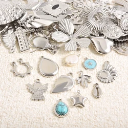 6/8Pcs Mix Gothic Sacred Heart Sea Animal Conch Shell Pendant Stainless Steel Punk Cross Star Feather Beetle Colgantes Jewelry