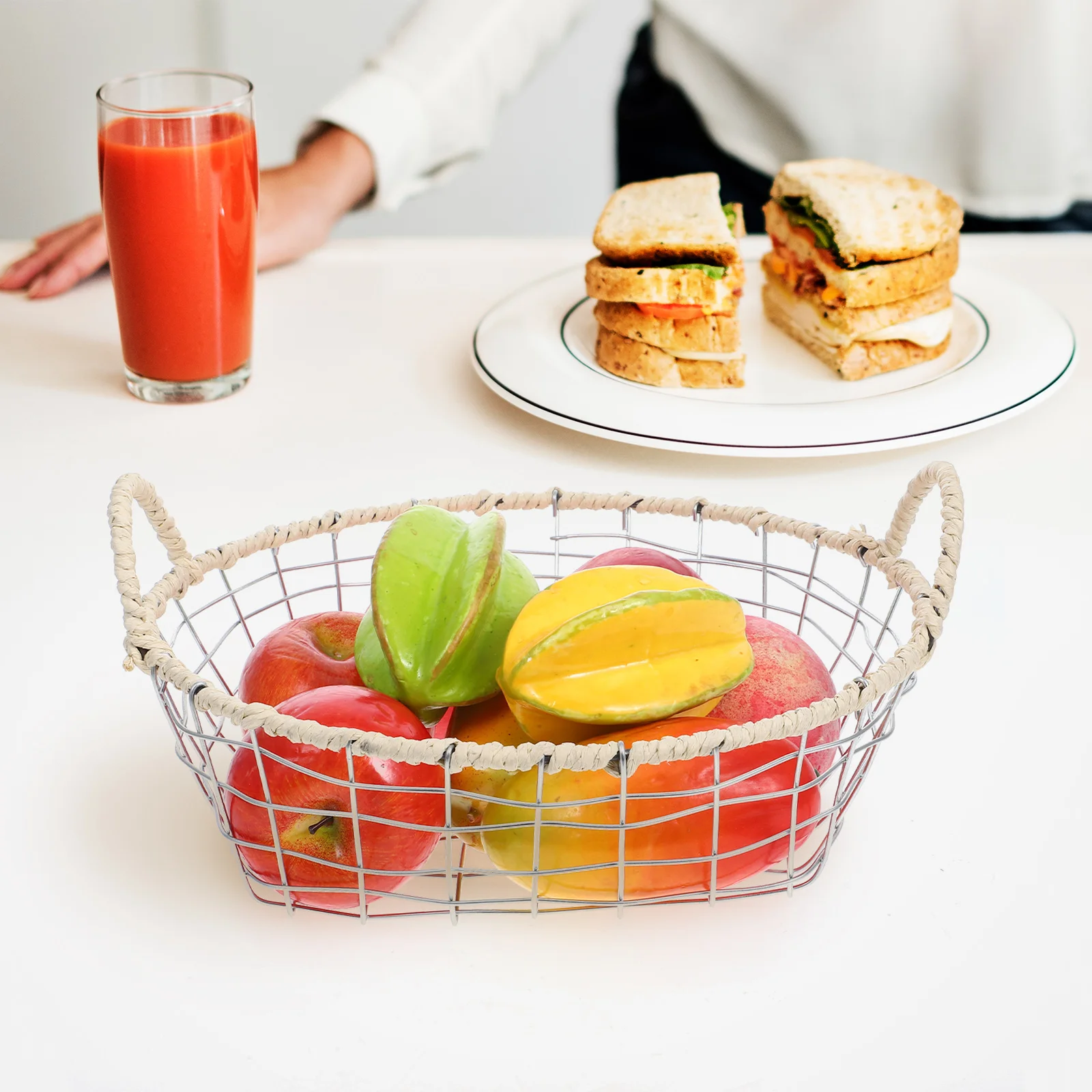 

2pcs Storage Basket Iron Wire Fruit Baskets Metal Wire Baskets Reusable Sundries Holder Table Fruits Vegetable Storage Bread