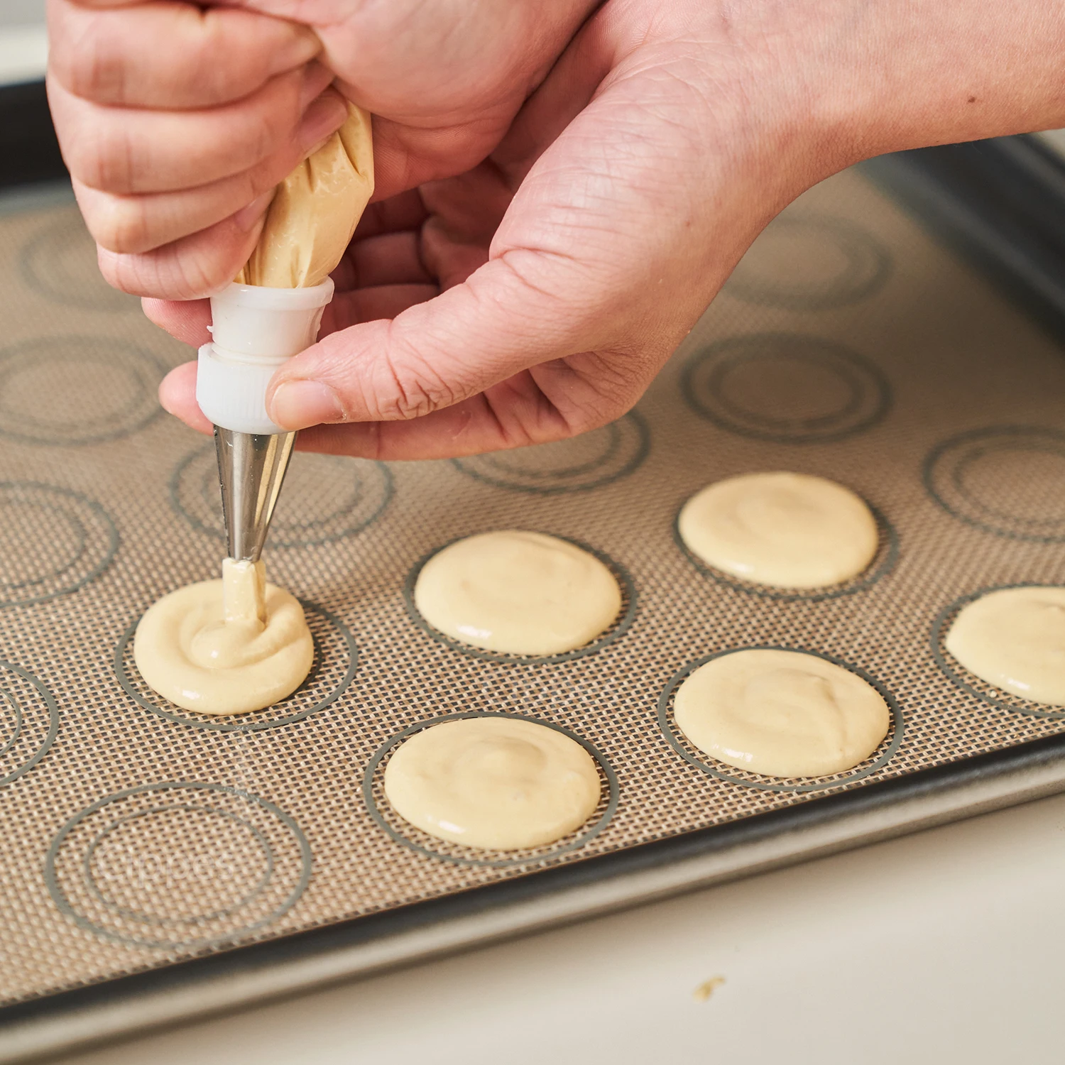 1 x Silikon-Backmatte für den Ofen, wiederverwendbare, antihaftbeschichtete, hitzebeständige Backformbögen, Einlage, Backwerkzeuge für Kekse, Macaron-Brot – Detail 6