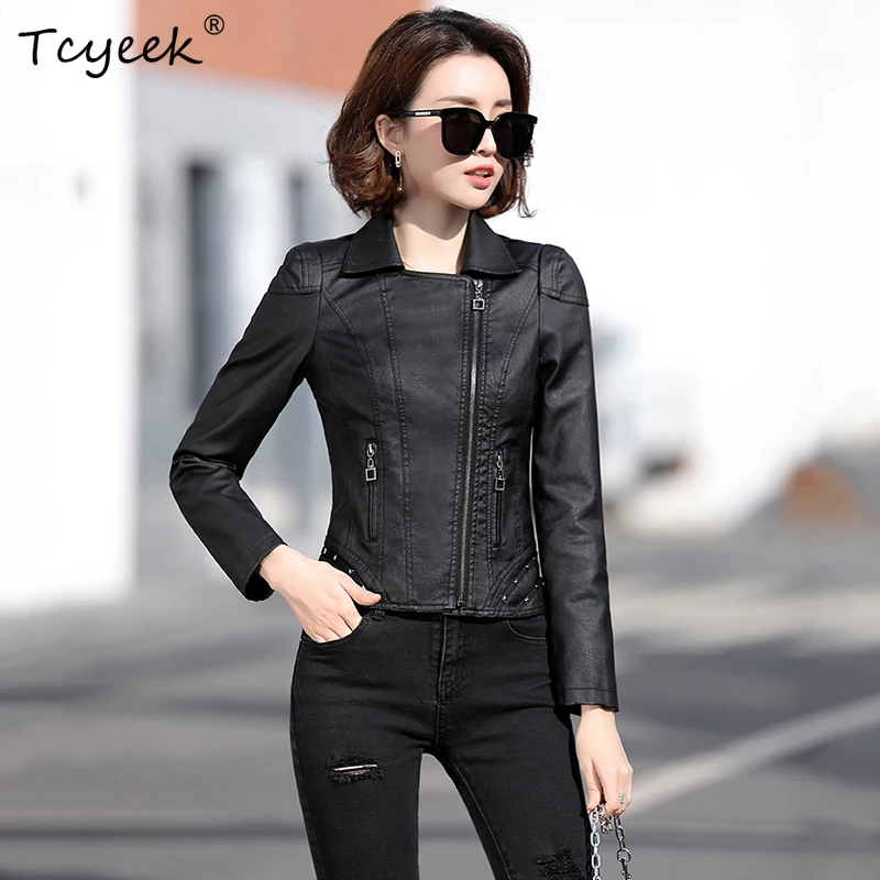 Genuine Leather Jacket Women's Spring and Autumn Suit Lapel Rivet Decoration Locomotive Short Slim Fit Sheepskin Leather Jacket