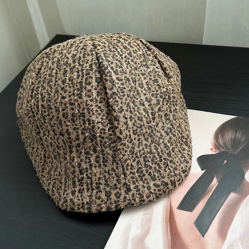 الأمريكية الرجعية كسر ليوبارد طباعة شخصية إلى الأمام قبعة المرأة الربيع والخريف تنوعا مزاجه قصيرة حافة القبعات #4