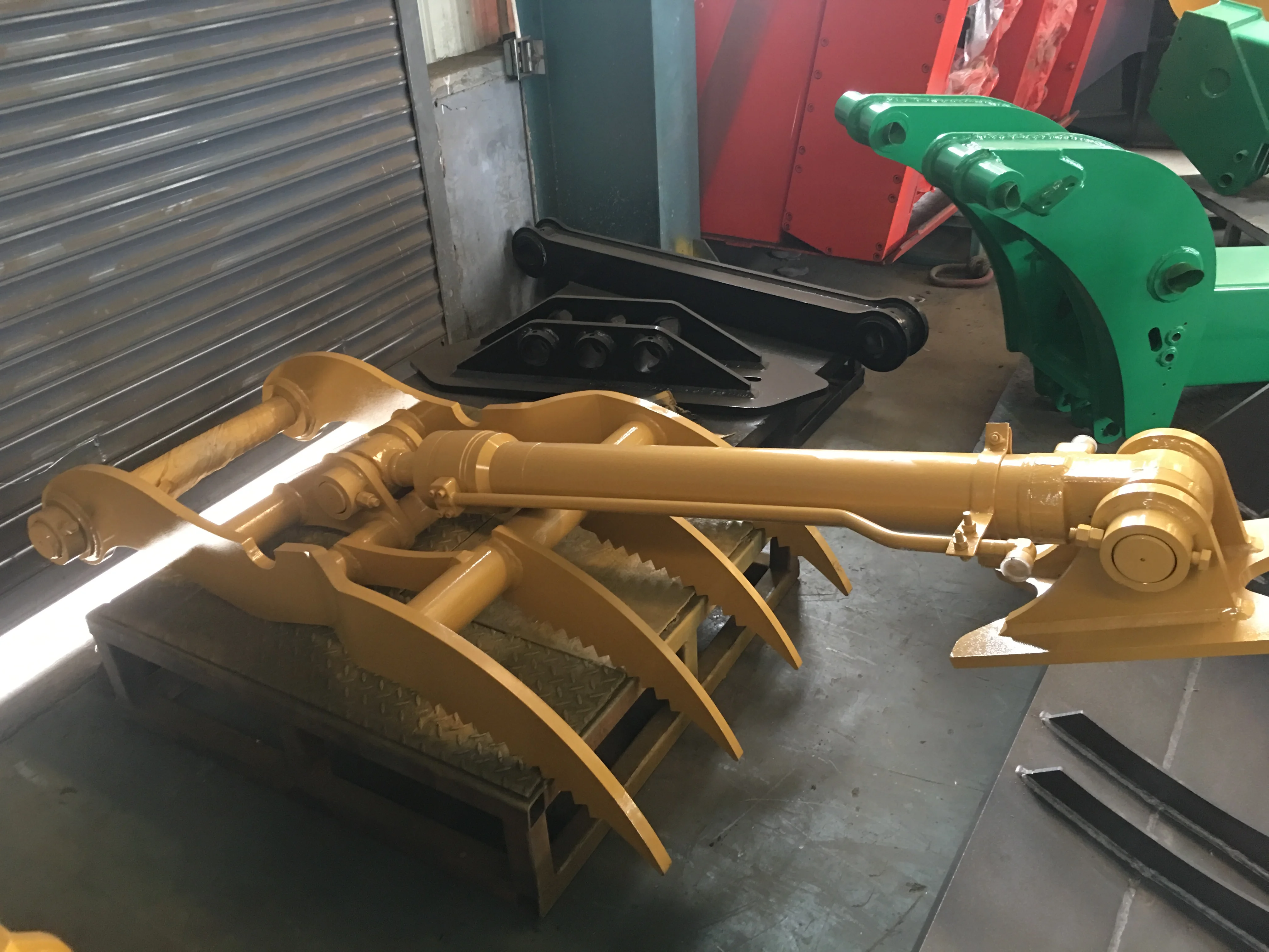 Excavator Attachment Hydraulic Thumb Bucket Excavator Thumb