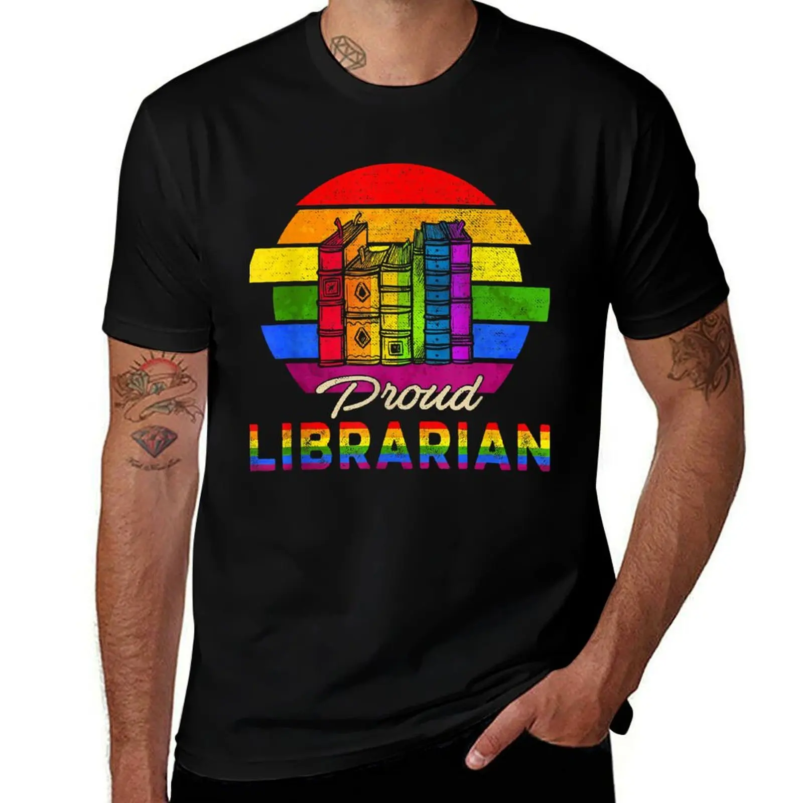 

Vintage Retro Proud Librarian Rainbow Flag Proud LGBT Lover T-Shirt Man t-shirt sports fans for a boy mens cotton t shirts