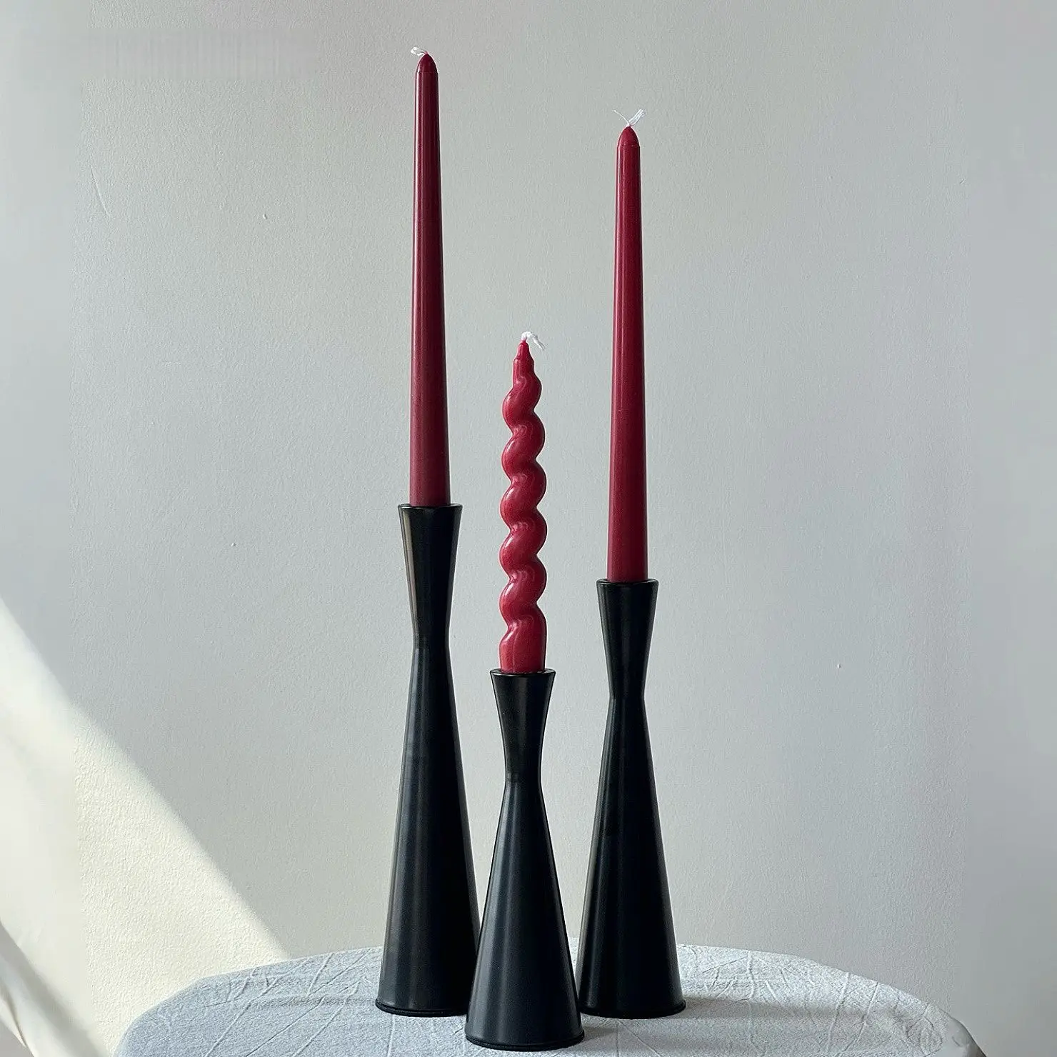 European Slim‑Waist Candlestick Figurine Romantic Candle Holder for Date Proposal Party Festival Home Tabletop Decor