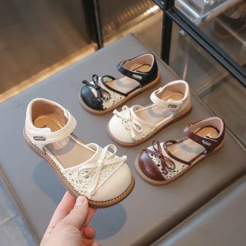 

Girls' Fashion hollow Mesh breathable Sandals 2025 Summer childrens' Bow designed elegant Princess Shoes Soft soled Single Shoes