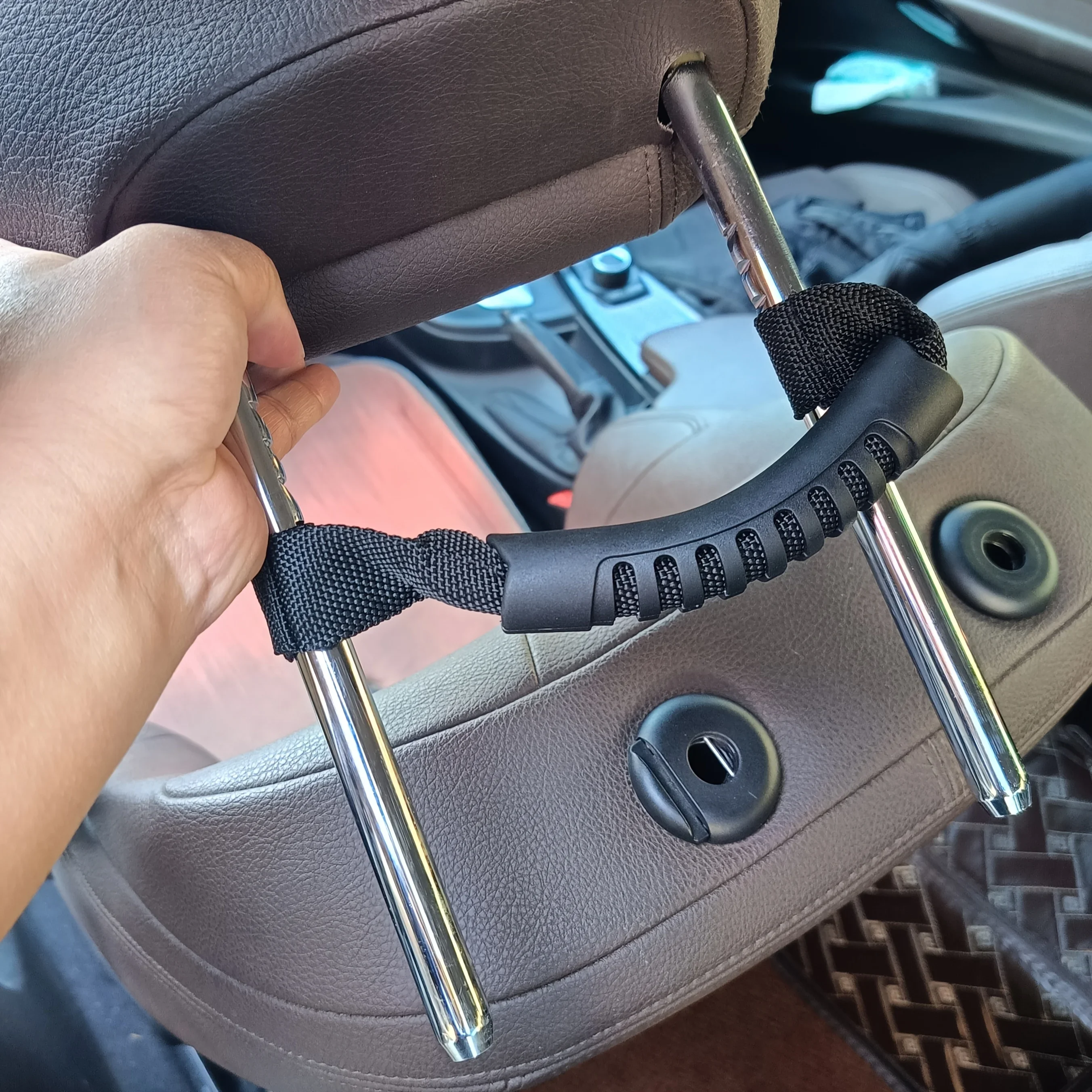 1/2 Stück Universeller Auto-Kopfstützen-Haltegriff, Auto-Rücksitz-Haltegriff, Kopfstützen-Griff, Langlebiger Sicherheitsgriff für Fahrzeuge – Detail 1