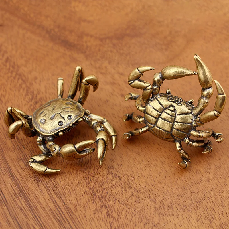 Solid crab feng shui ornament, antique-style, for attracting wealth, small brass figurine, creative tea pet