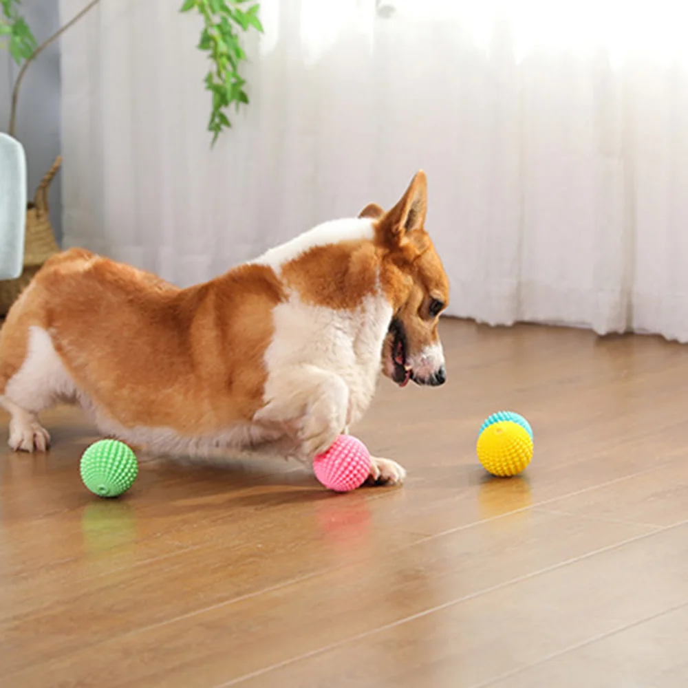 لعبة كرة الذرة التي تصدر صوتًا - لعبة مضغ لتنظيف الأسنان والمولي، لعبة لدغة مطاطية متينة وغير سامة،