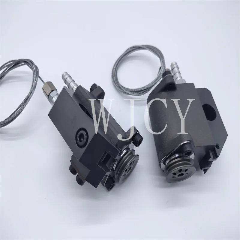 

Free Shipping MV.030.073 F2.028.160S F2.028.170S F2.028.160 F2.028.170 Forwarding Sucker For CD102 XL105 Printing Machine Parts