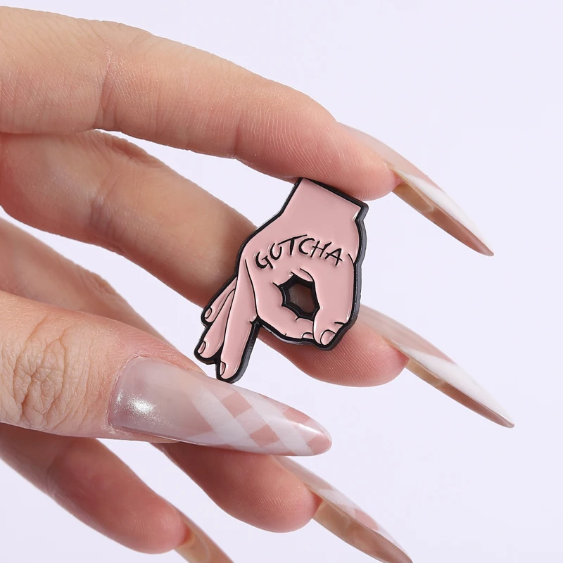 GOTCHA موافق لفتة المينا دبابيس بروش لعبة الإبداعية حسنًا لفتة دبابيس ظهره شارة التلبيب مجوهرات مضحكة هدية للأصدقاء الصغار #5