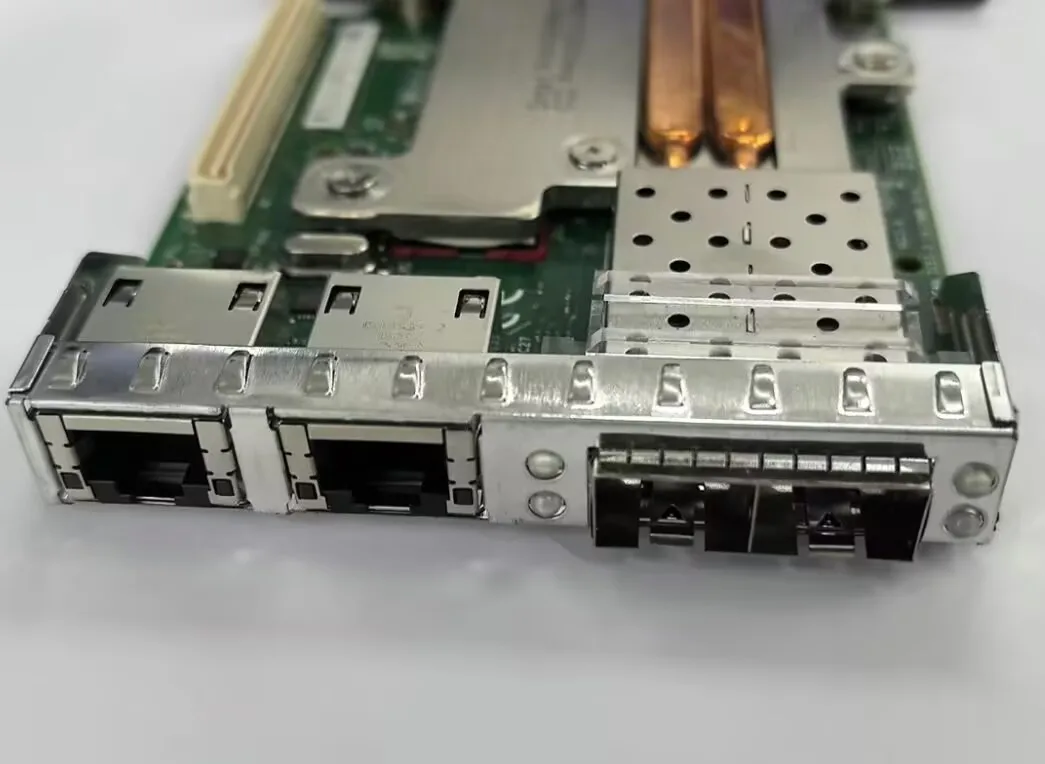 

0C63DV Оптическое волокно 10-гигабитный оптический порт Сетевая карта C63DV для DELL R620 R720 R630 R730 R640 R740 Серверная Ethernet-карта