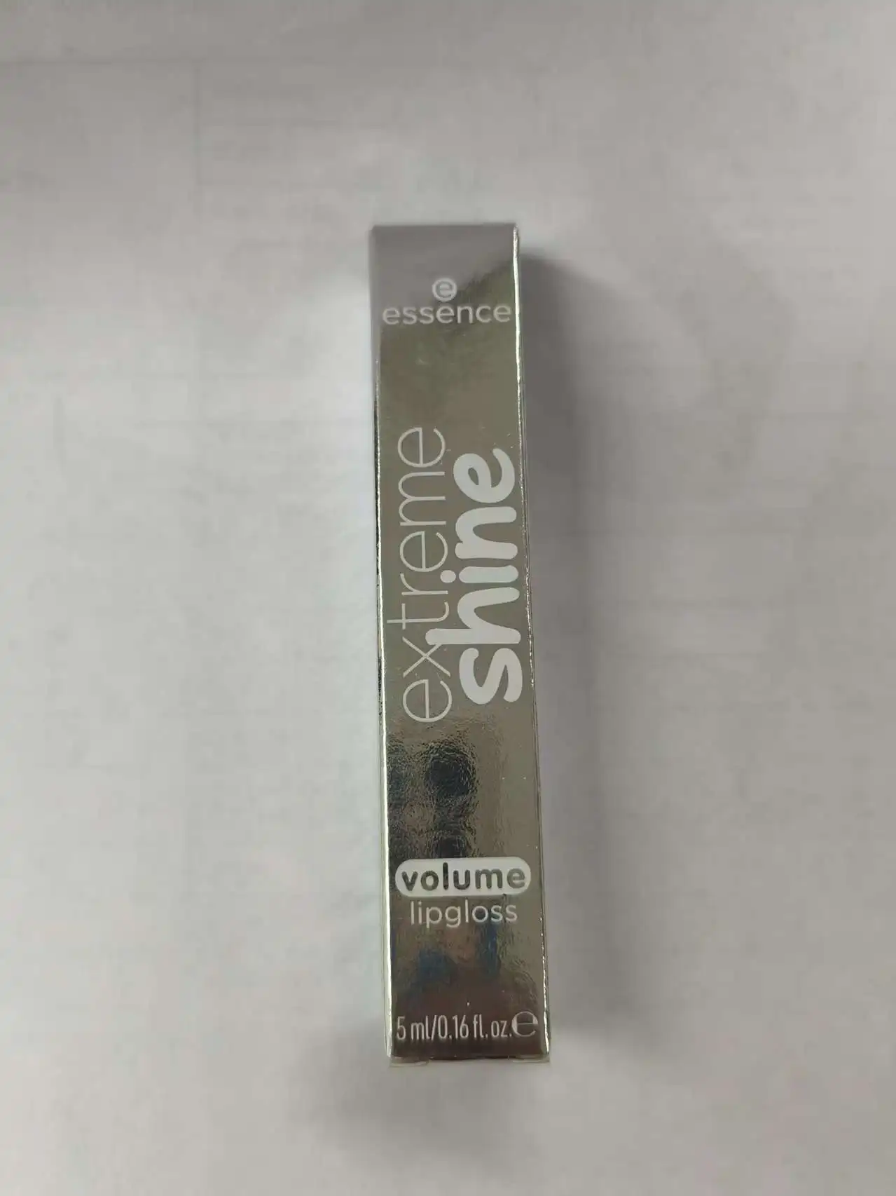 essenza lucentezza estrema volume lucidalabbra