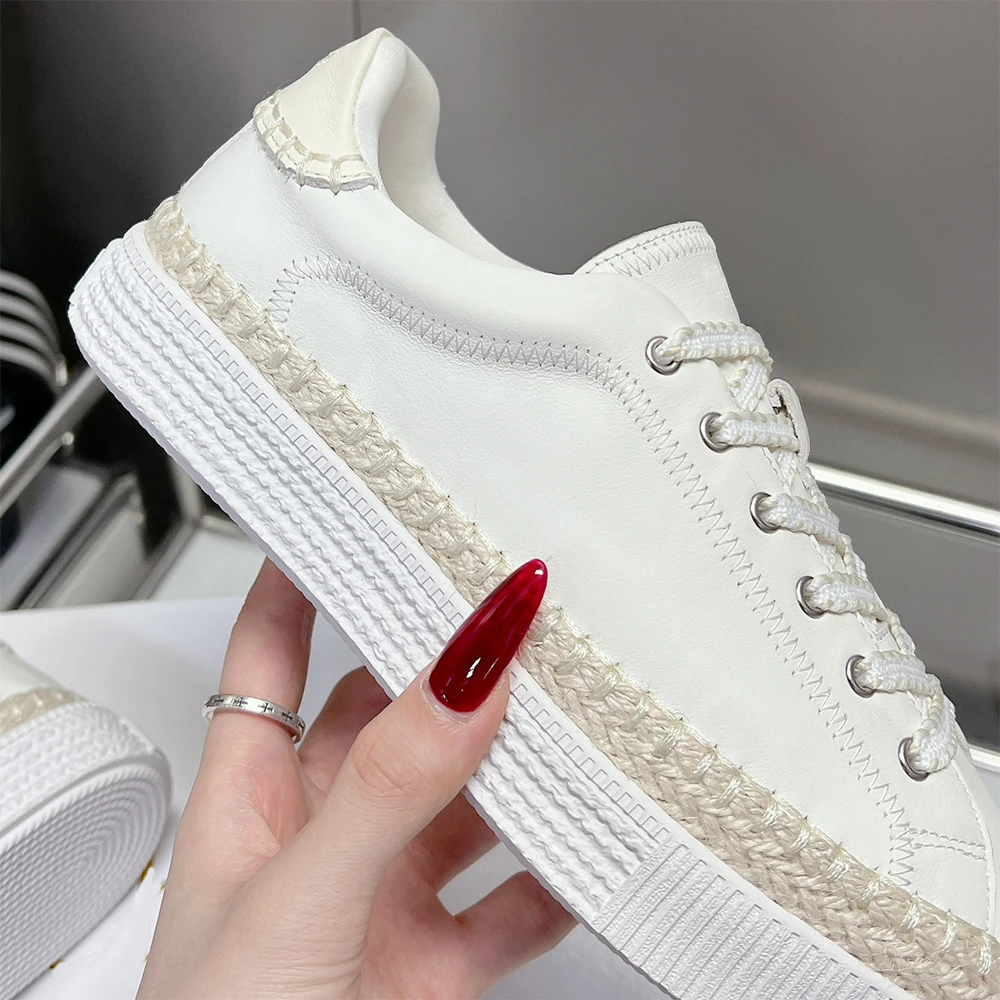 Women's Vulcanize Shoes Design Round Toe Lace Up Sports Casual Women's Sneaker Shoes for Holiday Working Fisherman's Shoe