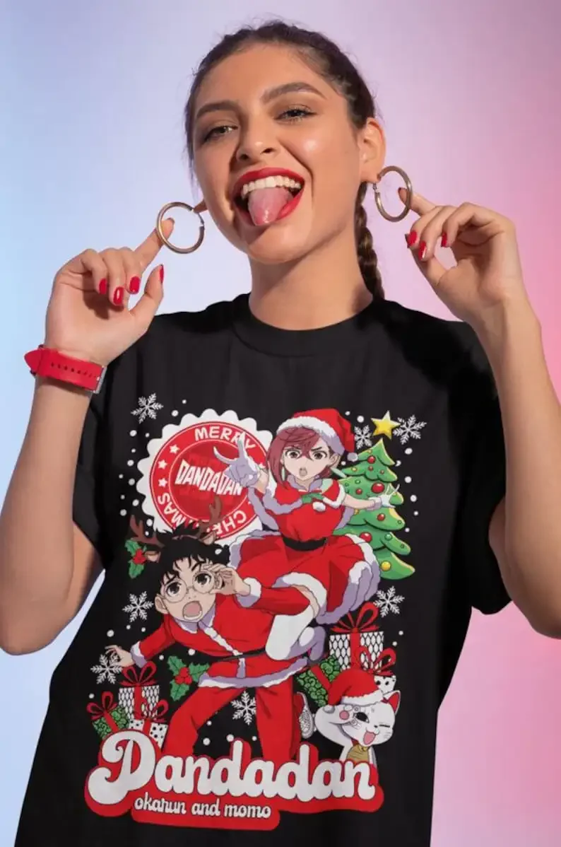 Momo Ayase Dandadan Anime T-Shirt de noël T-Shirt graphique japonais cadeau parfait pour les fans d'anime toutes tailles