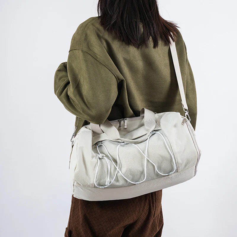 Leisure Travel Bag Short Trip Handbag with Shoes Pocket Luggage Duffel Fitness Pack Gym Tote Large Capacity Outdoor Sports Bags