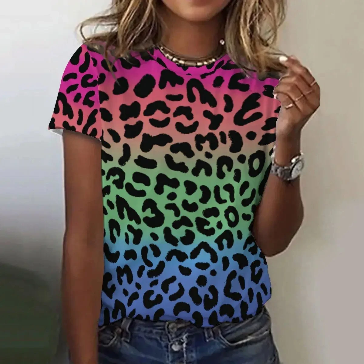 Women's Short Sleeve T-Shirt 3D Printed Round Neck Casual T-Shirt Leopard Print Clothing Sexy Girls 2024