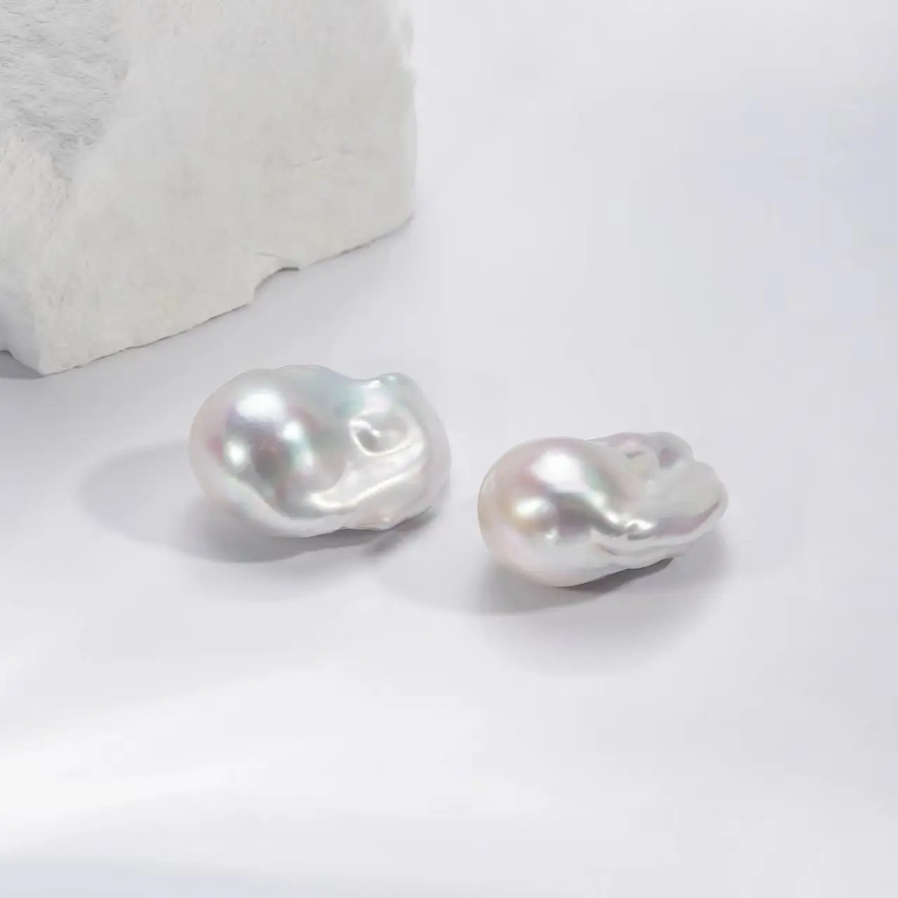 Wholesale DIY Natural Aurora Iridescent Silver-Blue Overtone Slightly Flawed Undrilled Freshwater Baroque Loose Pearls