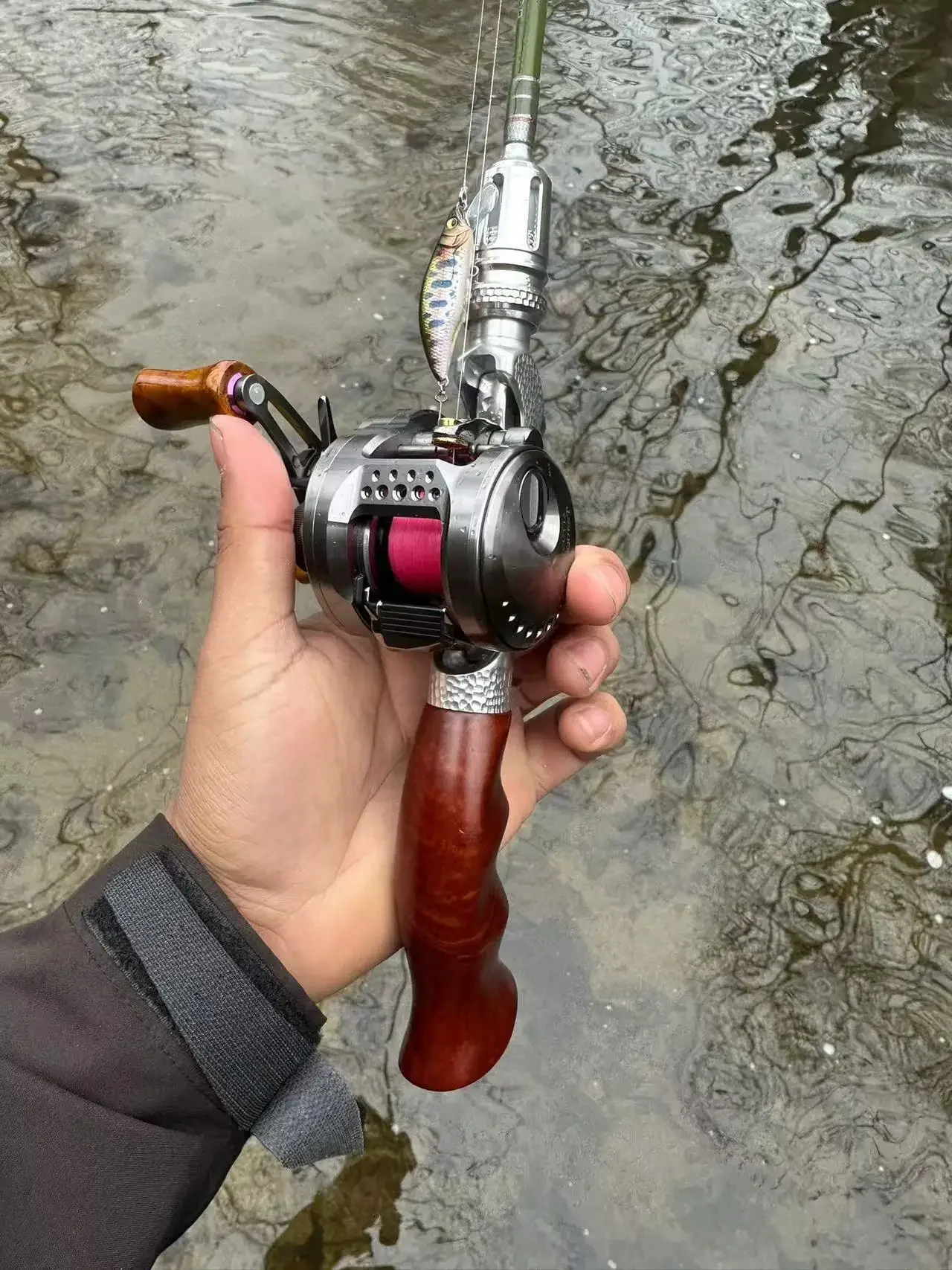 Aioushi CNC النقش حفرة نسخة غرق مقبض الزجاج سمك السلمون المرقط قضيب متعدد القسم مع فوجي دليل خواتم جديد الصيد رود #1