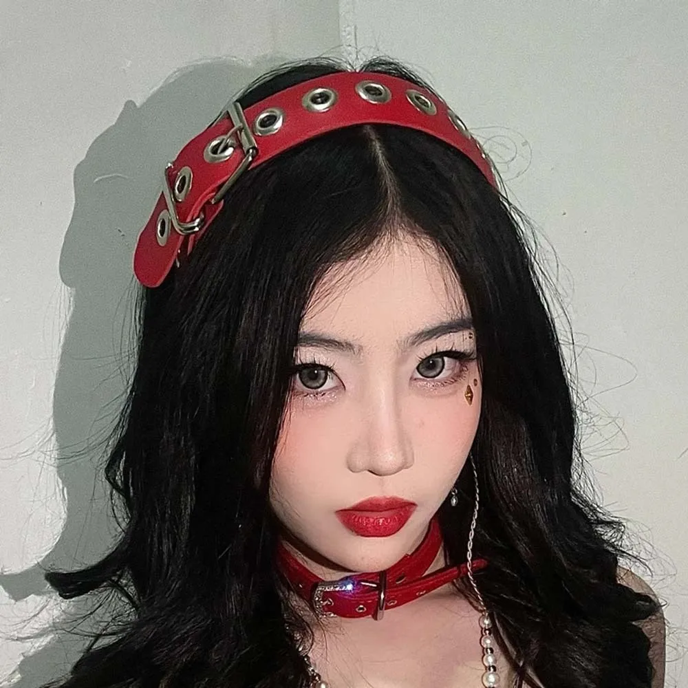 

Hollow Out Steampunk Hair Hoop Y2K Rock-inspired Punk Rivet Headband Gothic Headwear Leather Buckle Hairband Women