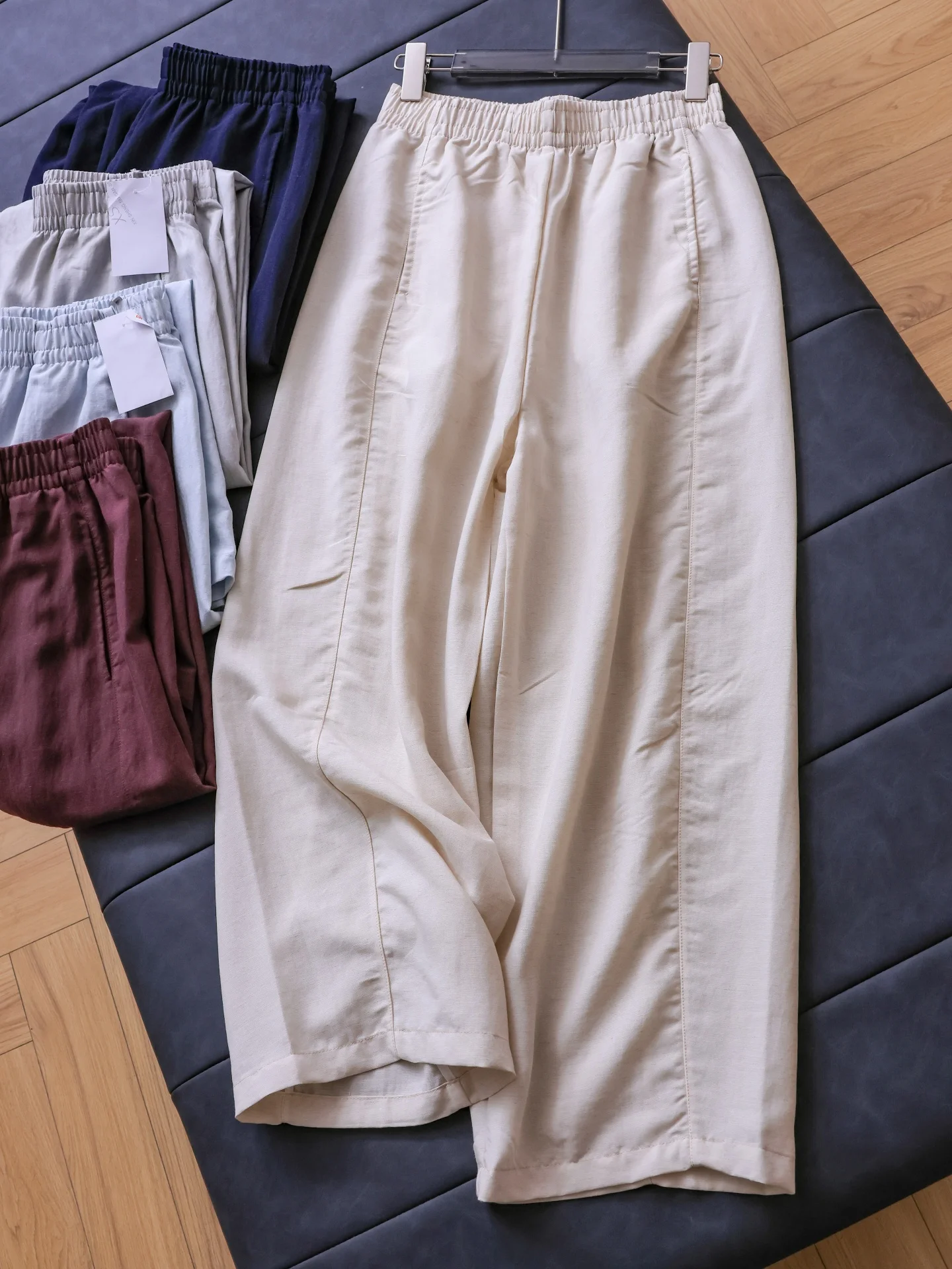 

Linen Blend Cool Feeling Skin-Friendly Breathable Elastic Waist Wide Leg Pants Casual Loose Fit Ladies' Casual Trousers