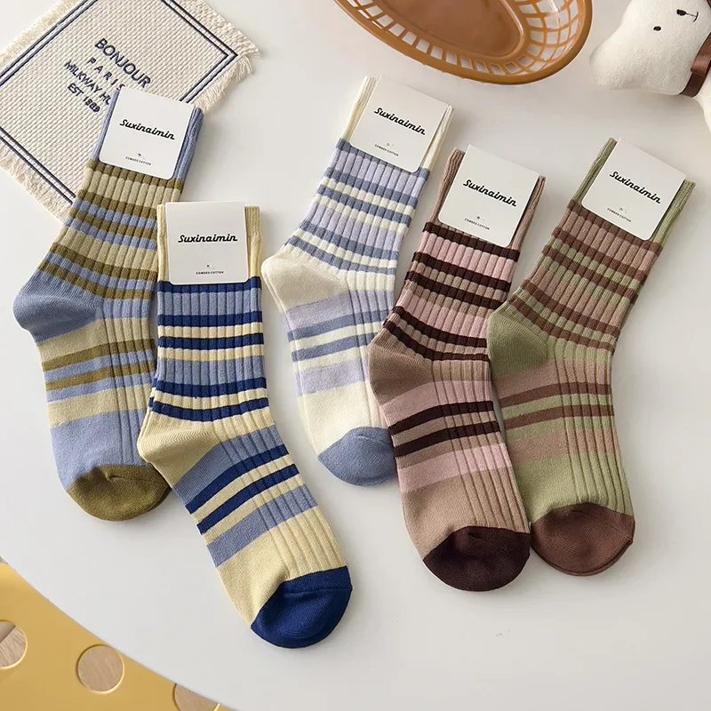 Multicolor Striped Harajuku Vintage Middle Tube Socks Women Socks Cotton Knitting Women College Style Student Casual Long Socks