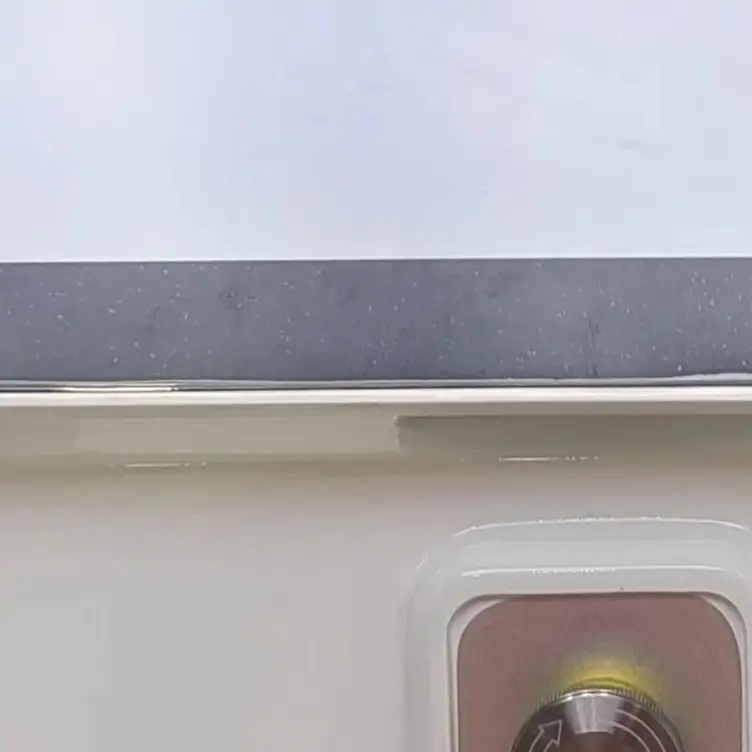 

Лазерный диодный аппарат для удаления волос Soprano Titanium 4000 Вт, 4 длины волны 755/808/940/1064 нм, с охлаждением Ice Cooling, безболезненный