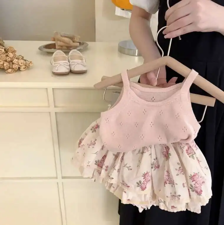 

Retail 2025 New Baby Girls Summer Sweet Sets, T-Shirt + Printed Skirts 2-7 T