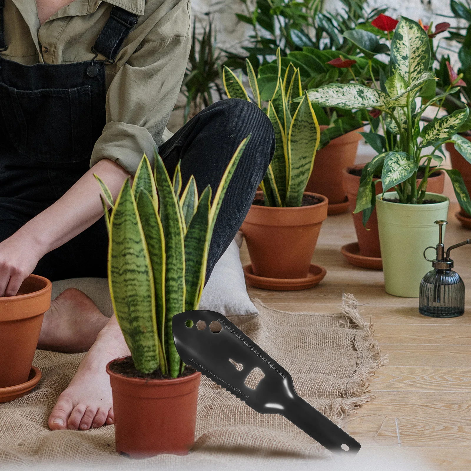 

1Set Outdoor Military Shovel Durable Metal Hand Tool for Camping Hiking Gardening Survival Multifunctional Gear