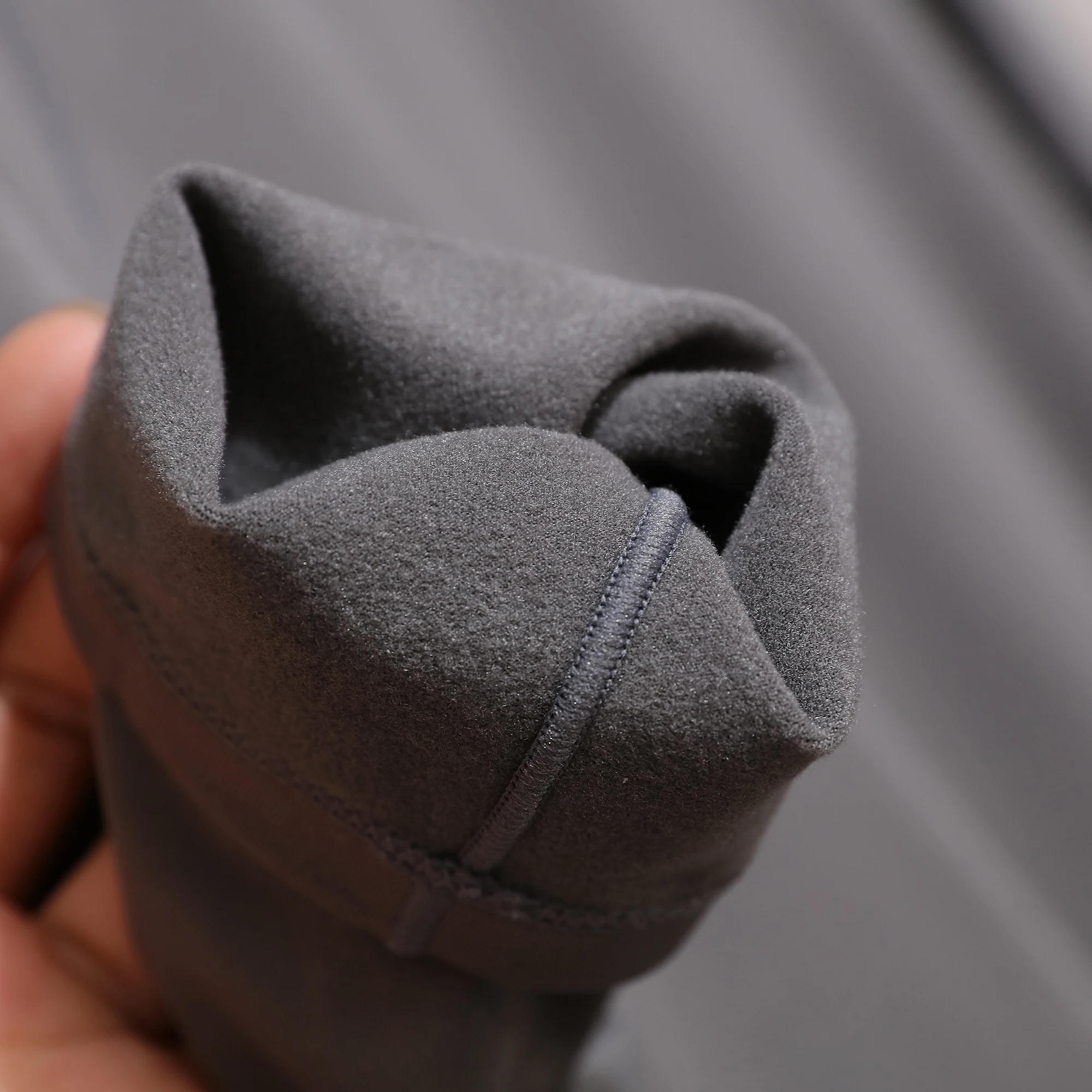 하이 엔드 따뜻함 남성 운동복 세트 순수한 색상 다목적 긴 소매 긴 바지 열 보존 양털 속옷 세트