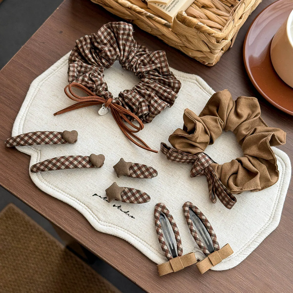 Hair Clips Hair Ties Brown Plaid Heart Bow Retro Premium Fabric Girls Small Bun Bangs Headwear Accessories Lightweight Daily