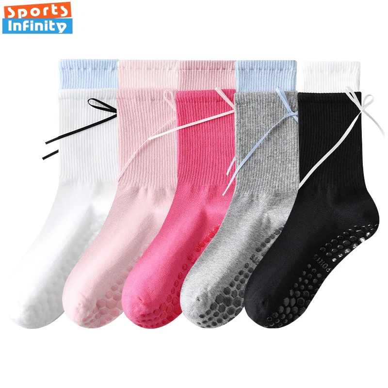 

Женские хлопковые бесшовные противоскользящие носки средней длины с силиконовыми вставками для йоги, профессиональные носки для пилатеса, аэробики, батута и спорта на полу