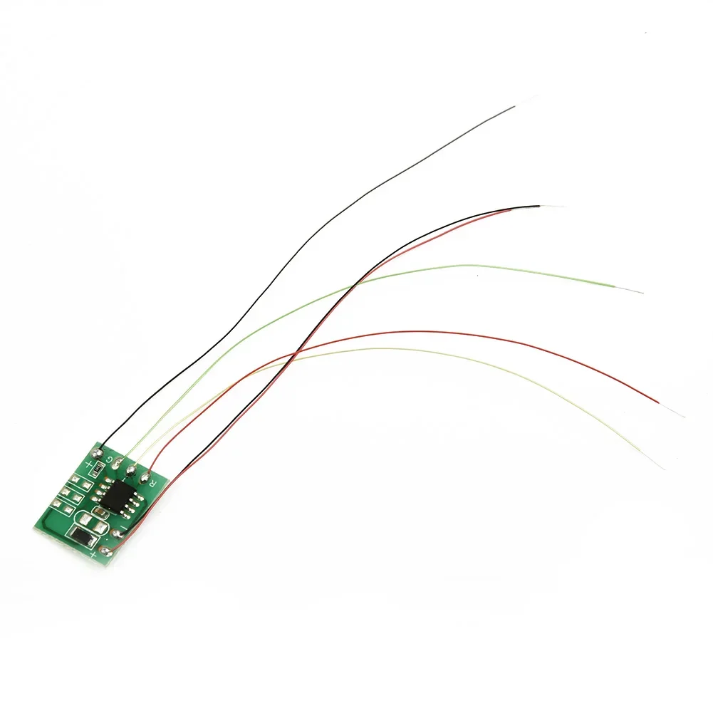00 Gauge H0 Scale Set Of 3 Traffic Lights With Pedestrian LED Signals And Control Panel For Model Railway Use With Resistors