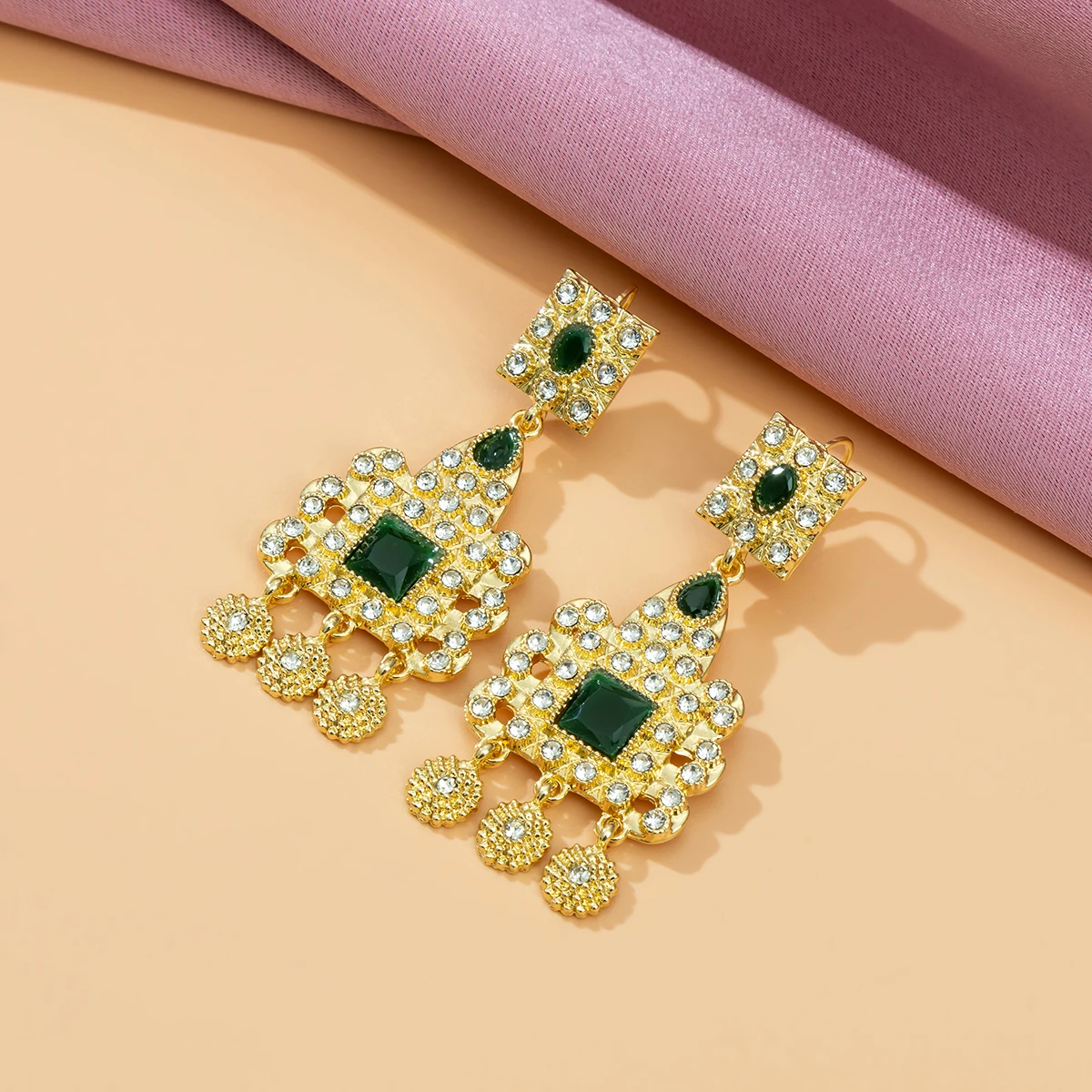 

Серьги ridal, полые резные квадратные дизайнерские позолоченные женские серьги со стразами, французские серьги-клипсы с крючками, свадебные серьги для повседневной носки