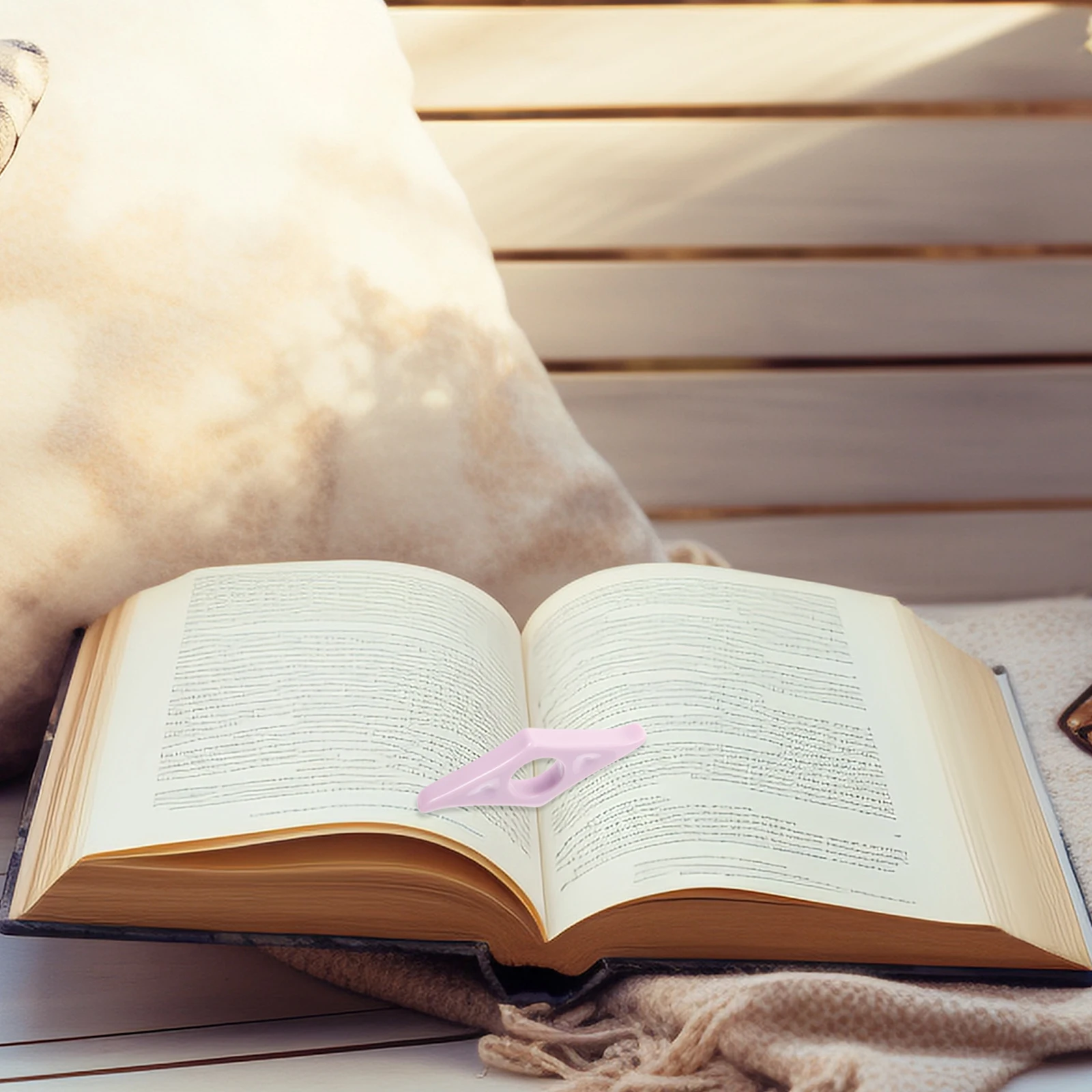 

Book Page Holder Resin Portable Multi-Function Holding Tool Universal Thumb Book Holder Convenient Page Spreader