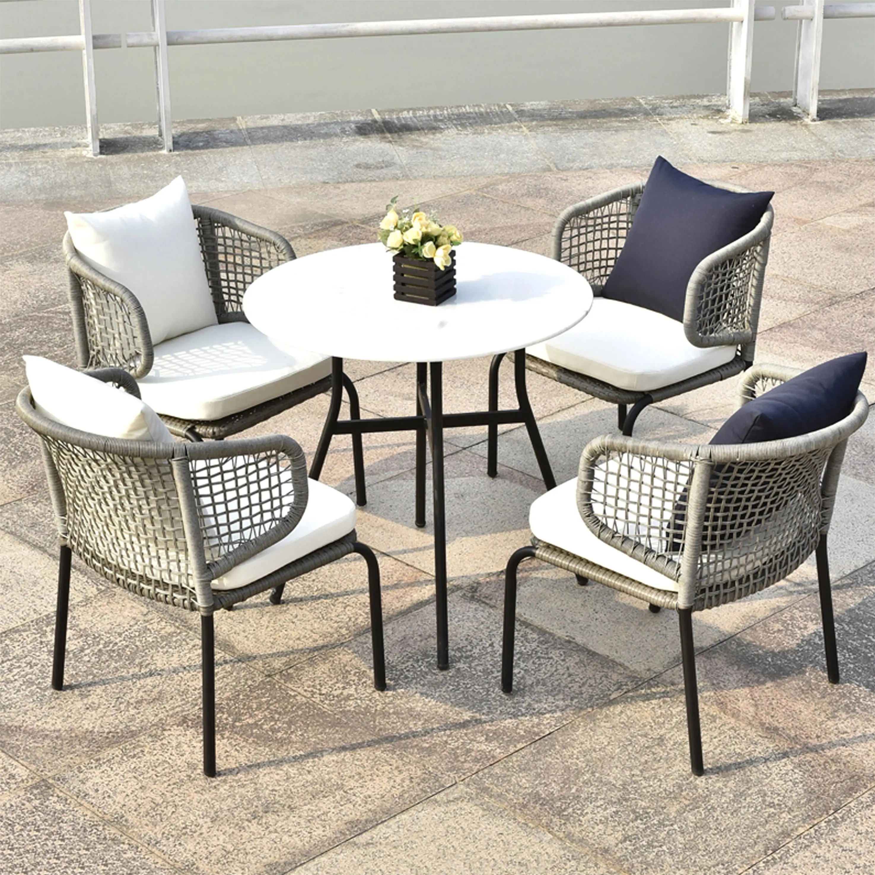 #Italian Design Balcony Table And Chair Set For Cafe Outdoor Garden Furniture