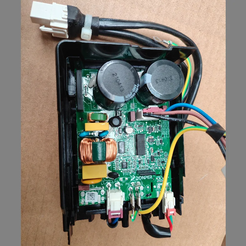 

105-01-Y18-R Refrigerator Control Board 105-01-Y18-A /143-09-Y13-A/150-02-Y13-A, 100-127V · 60Hz 3.0A