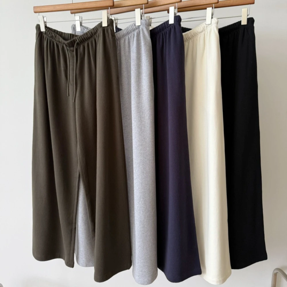 Szare spodnie sportowe z bawełny Pima i kaszmiru dla kobiet