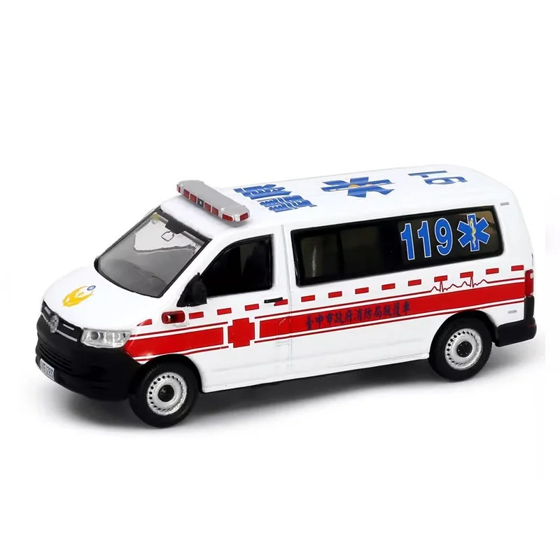 Tiny 1:64 T6 Transport-er Ambulance NO.44 Alloy Simulation Model Car