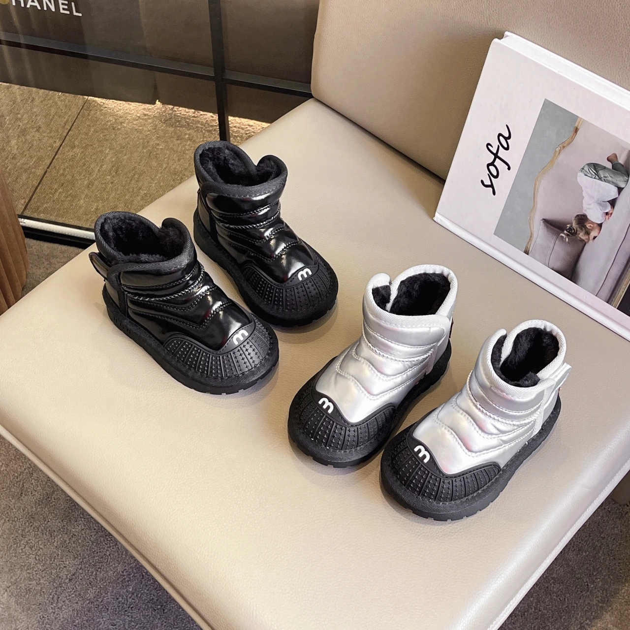 

Новинка 2025 года, зимние плюшевые зимние сапоги для детей, толстая теплая хлопковая обувь для мальчиков и девочек, непромокаемые детские зимние ботильоны с мягкой подошвой