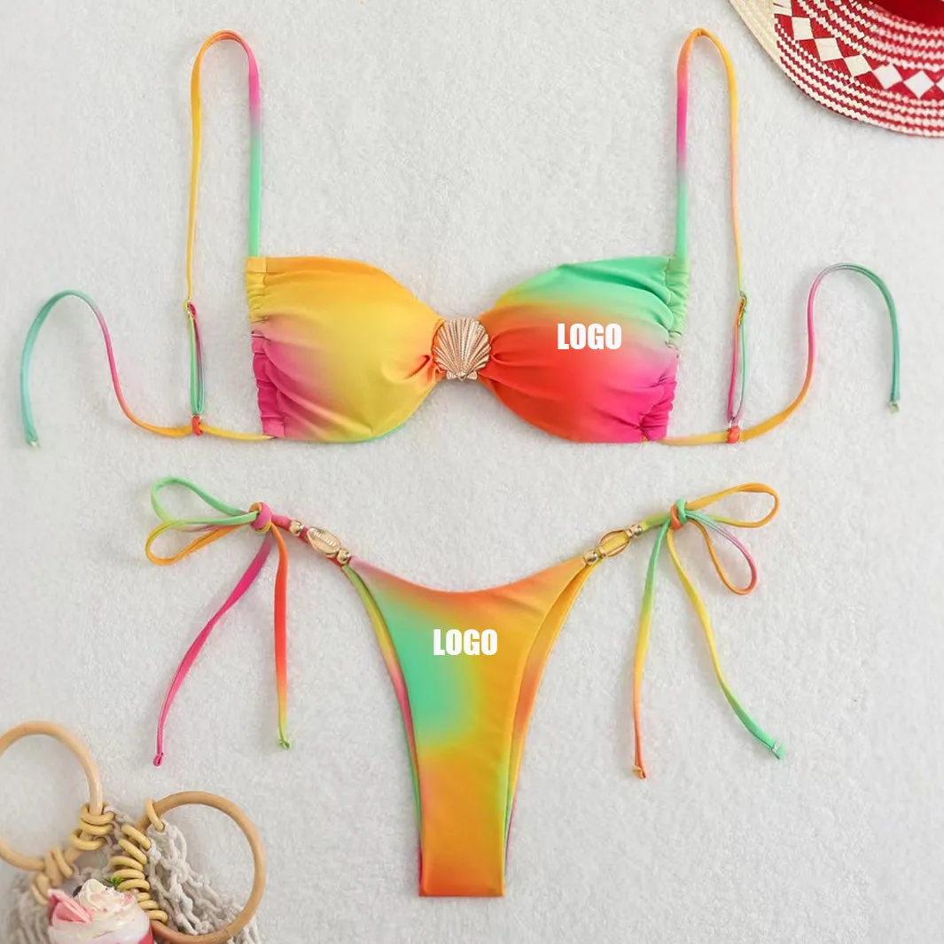 

Женский купальник с индивидуальным логотипом, бикини в стиле Spice Girl с градиентной расцветкой, трехсекционный, с завязками и кружевной отделкой.