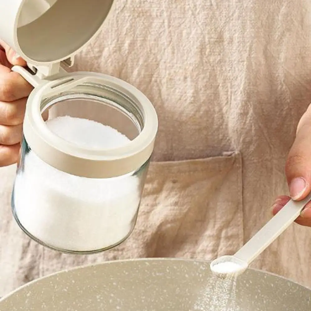 

Portable Large Capacity Glass Seasoning Jar Moisture-proof Dustproof Salt Seasoning Box with Spoon Spice Container Restaurant