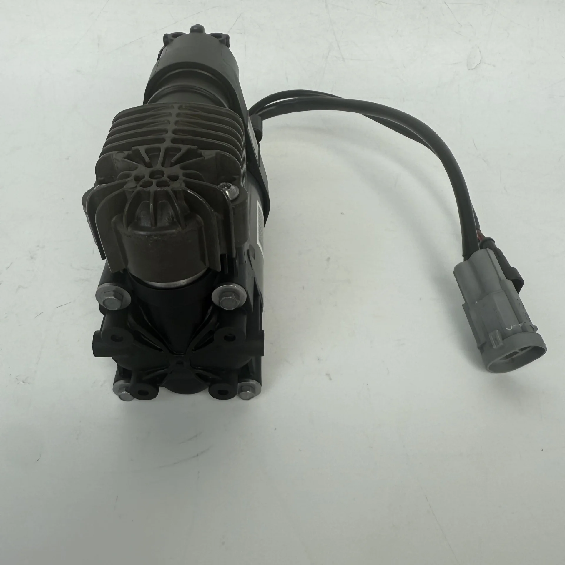 DEYI 新しい自動車部品エアサスペンションコンプレッサーポンプヒュンダイジェネシスエクウス OE 558813M000