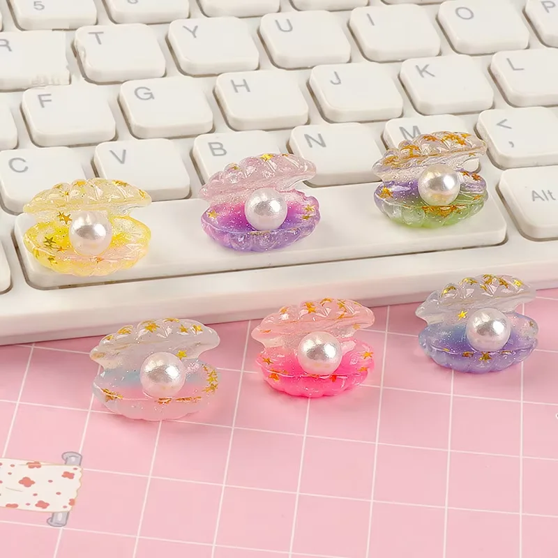 12 szt. Mini Figurki Świecące Muszelki Morskie Zabawka Żywiczna Mikro Krajobraz Ozdoba DIY Klej Kremowy Naklejka na Lodówkę Prezent dla Dzieci