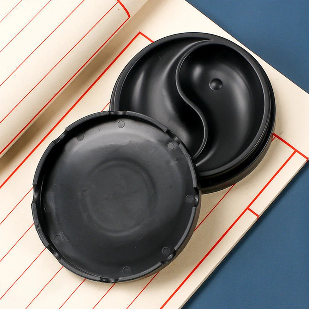 

2pcs Plastic Inkstone Calligraphy Accessory Durable Smooth Surface Ideal for Students Artists Traditional Inkslab Painting Tool