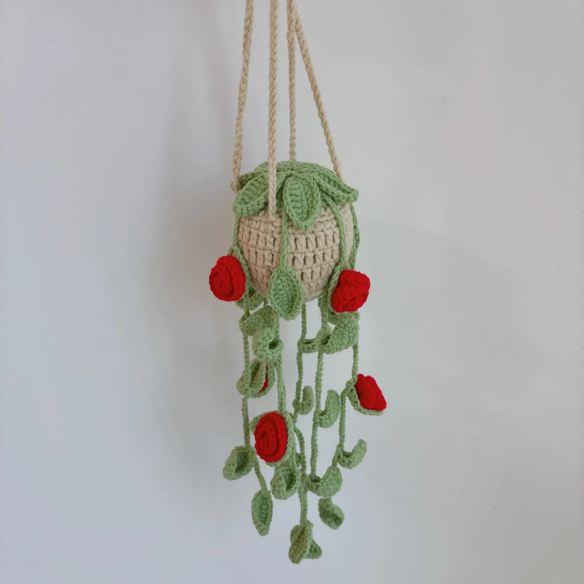 Liebevolle gehäkelte Blumen-Hängepflanze, handgewebter Auto-Spiegel-Anhänger, kreatives Strickblumen-Raumdekor-Geschenk – Detail 4