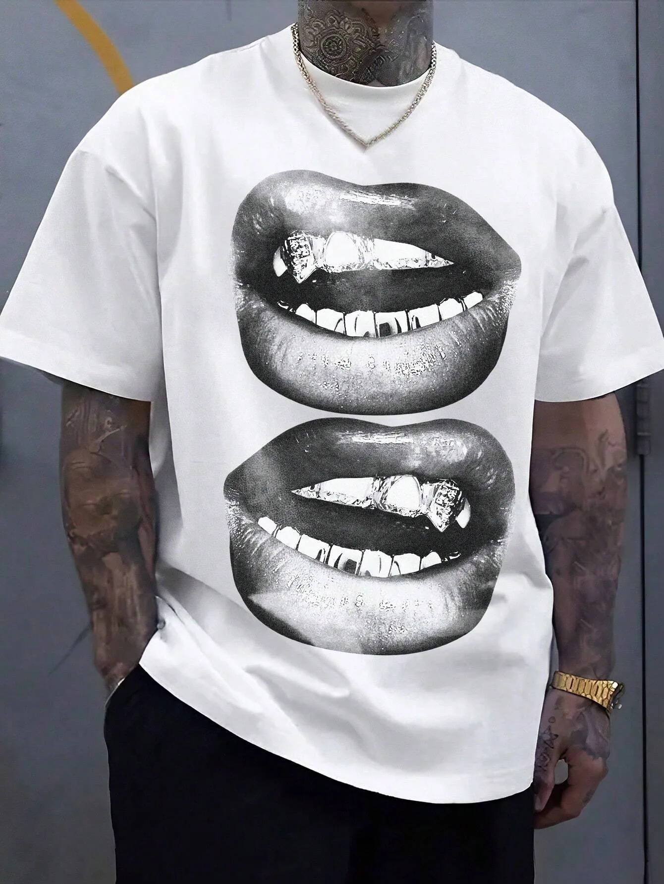 Retro Simple Sexy lips Print Summer Cotton T-Shirt Fashion Men Clothing Fashion Tops Tees Men Casual Solid Color Streetwear Tops