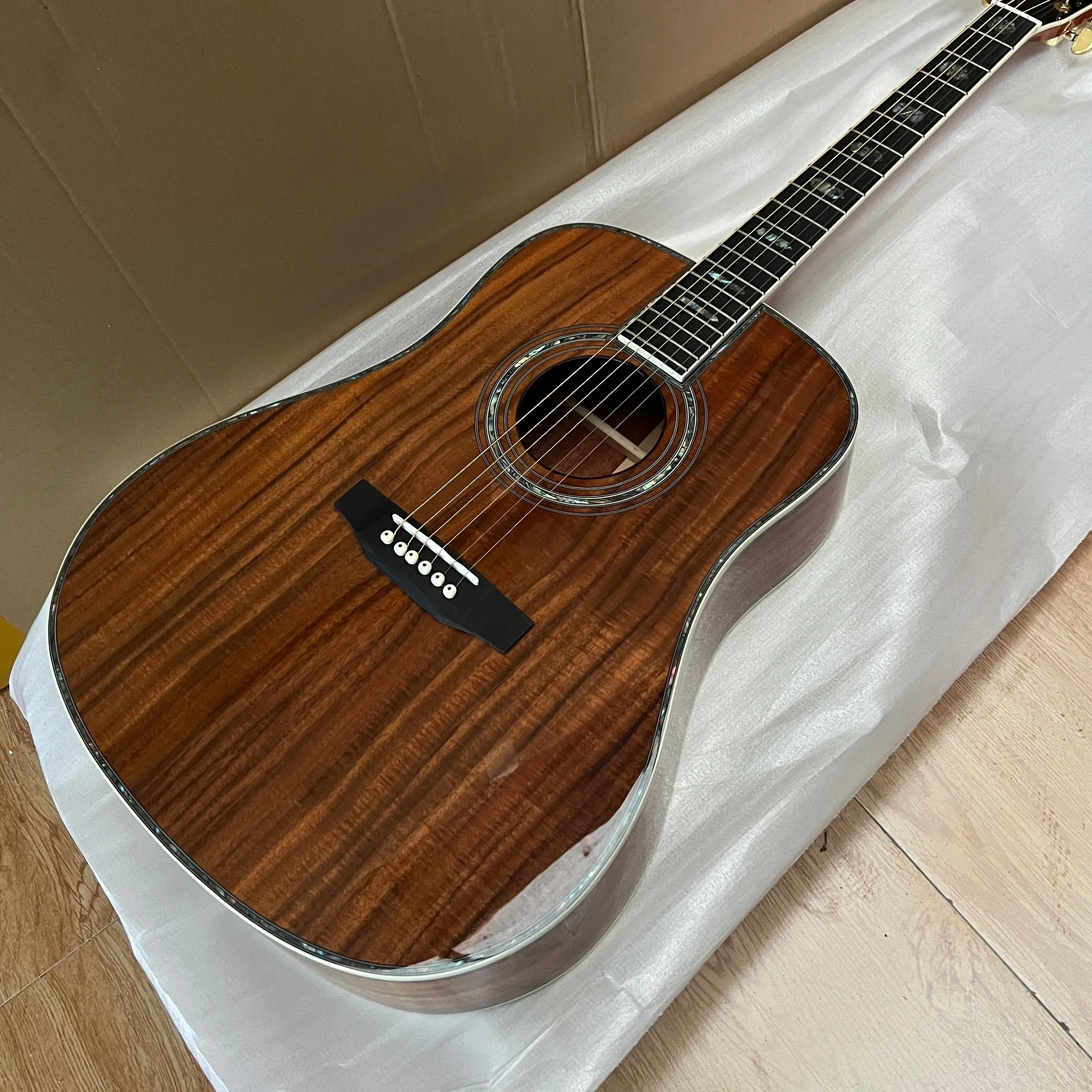 

Акустическая гитара Deluxe Edition D45 KOA, 6 струн, гриф из черного дерева, теплый резонанс, для начинающих и профессиональных гитаристов, фолк-музыка