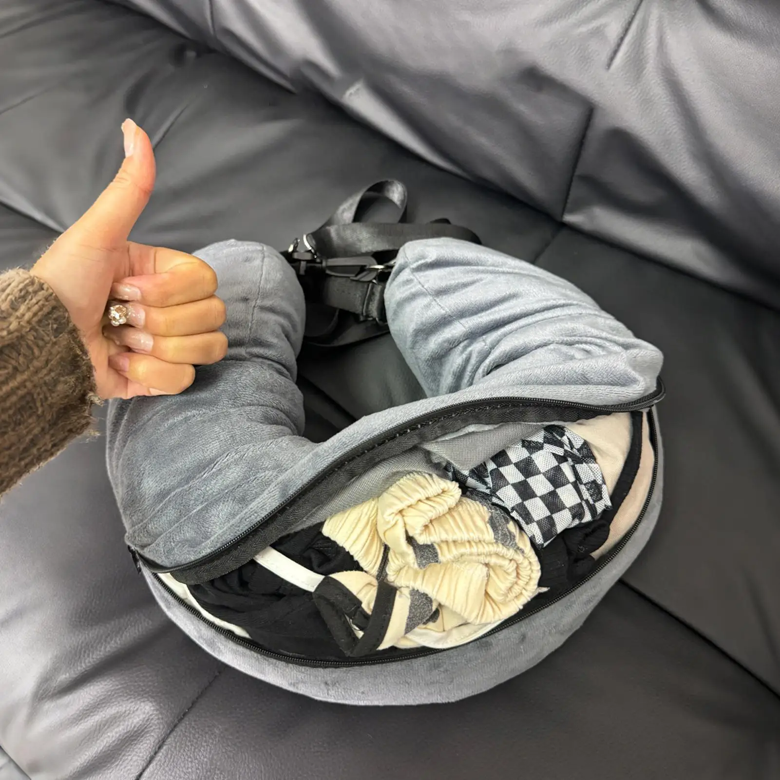 Packable Neck Pillow Fillable Comfort Headrest With Clothes Storage Neck Pillow With Storage For Women Men Airplane Flying