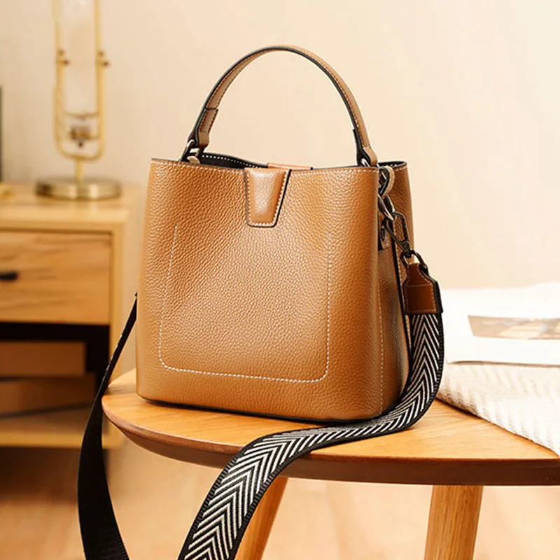 Women Shoulder Bag Female Genuine Leather Popular Bucket Messenger Lady Western Style Street Fashion Small Handbag With 3 Straps