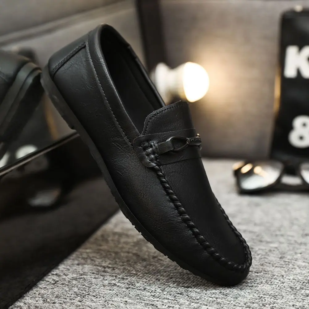 

Men's Leather Shoes British Business Casual Loafers 2026 New Korean Trend Young Mens Slip On